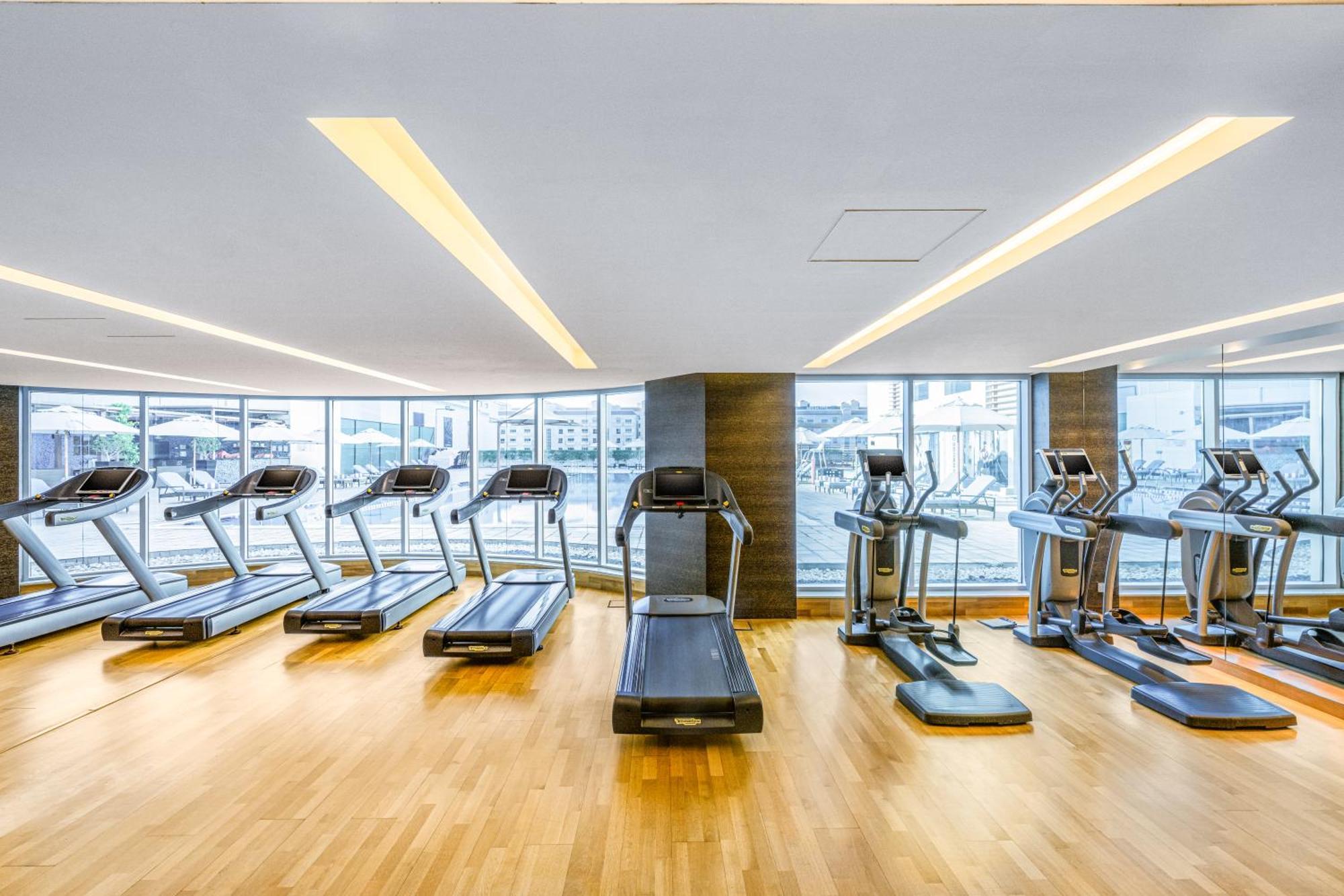 Four Points By Sheraton Al Ain Exterior photo The gym at the hotel