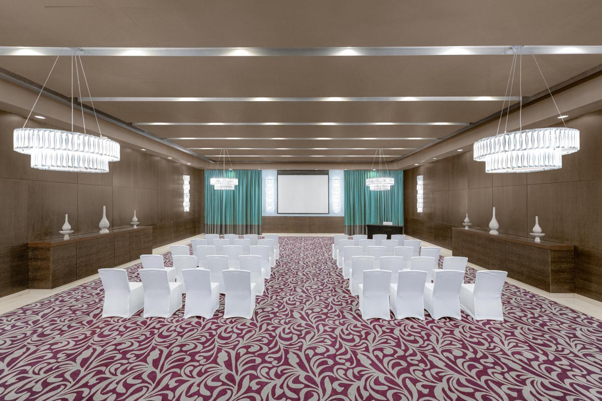 Four Points By Sheraton Al Ain Exterior photo The ballroom