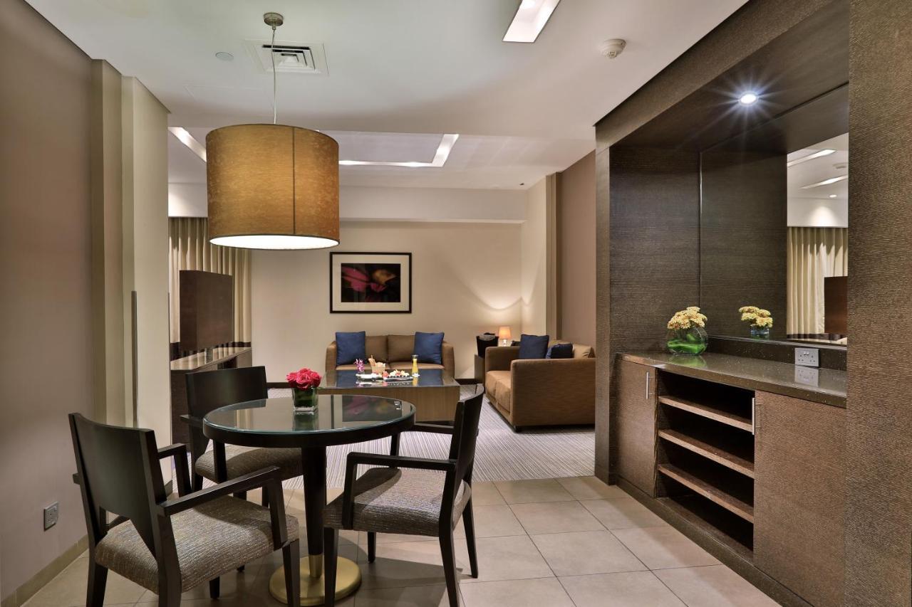 Four Points By Sheraton Al Ain Exterior photo A suite at the Taj Mahal Palace, Mumbai